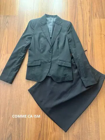 COMMECAISM 블랙 취업 정장 세레모니 자켓 스커트 세트