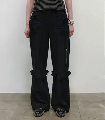 타입 서비스 typeservice 프릴 카고 팬츠