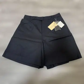 HUMAN WOMAN 숏팬츠 블랙