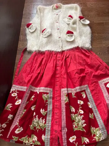 핑크하우스 마가렛과 은방울꽃 패치워크 스커트