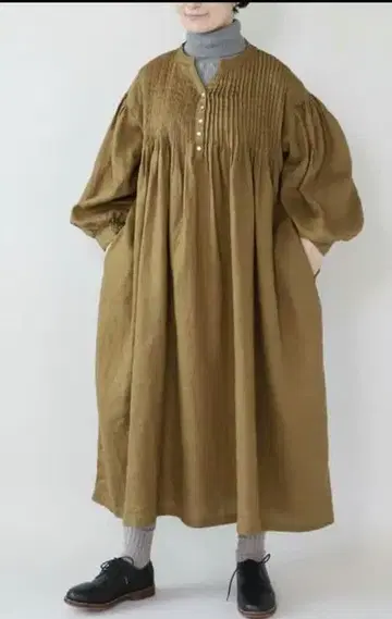 최종 가격 인하! 새상품 08Mab 핀턱 원피스