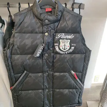 Pagelo 블랙 다운 베스트 M