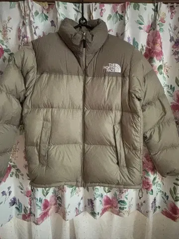 새상품급 THE NORTH FACE 눕시 다운 자켓 XL