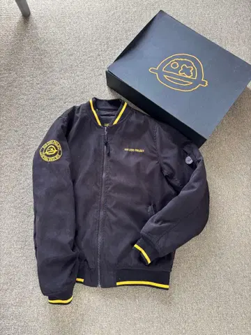 박스 포함.SUB ZERO PROJECT 점퍼 블랙