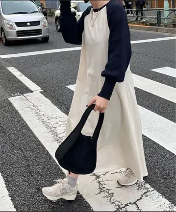 디스코트 래글런 원피스