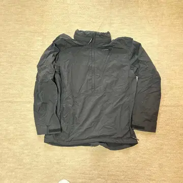 바랩아웃피터 나일론 풀오버 자켓