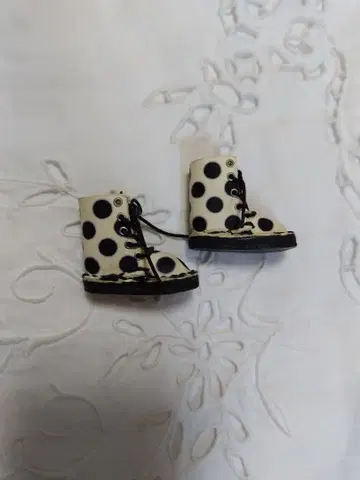 브라이스 아웃핏 브라이스 부츠 브라이스 신발