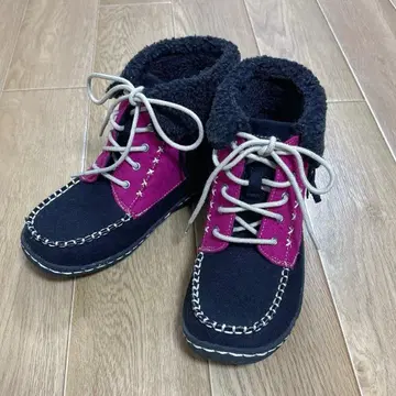 미사용 [아웃도어] 모카신풍 여성용 부츠 블랙 x 핑크 M