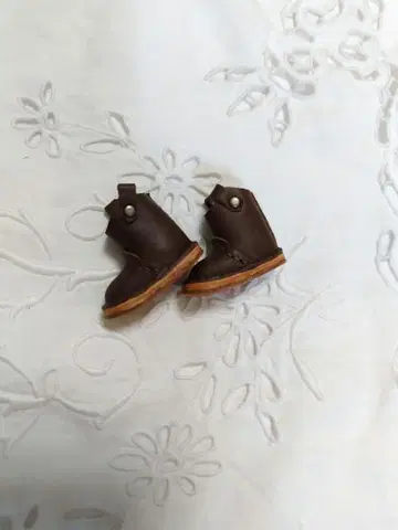 브라이스 아웃핏 브라이스 신발 브라이스 부츠