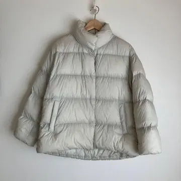 유니클로 울트라 라이트 다운 자켓