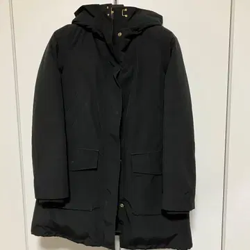 다운 코트 green label relaxing 롱 발수 중고