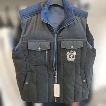 네이비 다운 베스트 지퍼 포함