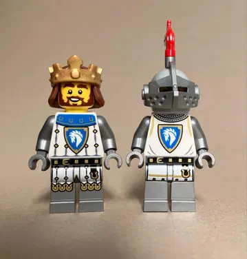 [ LEGO ] 왕과 기사 미니 피규어 갑옷 깃털 장식 레고