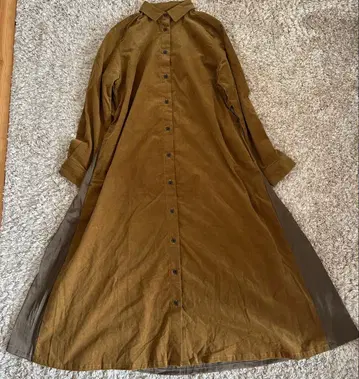 써니클라우드 코듀로이 긴팔 셔츠 원피스 이소재