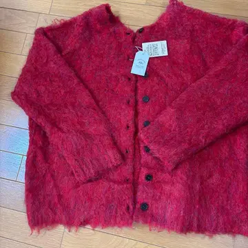 미사용 새상품 퓨어세신 빨간색 긴팔 가디건