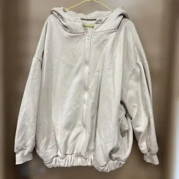 월레페레이터 트라직 유스 후드티