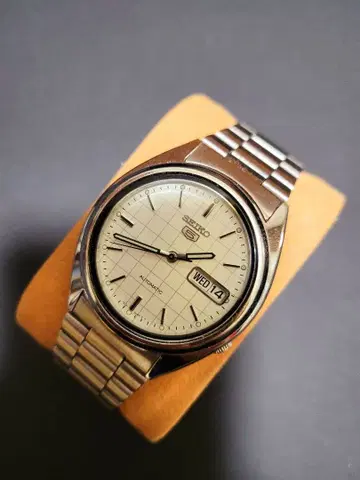 SEIKO 자동 와인딩 시계 아이보리