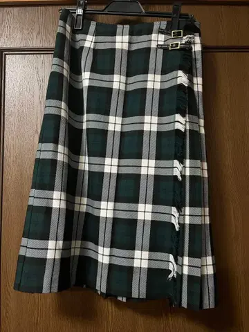 [ 택 없음 새상품 ] 코지 와타나베 스틸 플리츠 스커트 11호 일본제