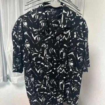 ZARA 릴랙스 핏 셔츠