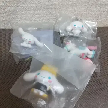 시나모롤 스시 메지루시 액세서리 회전목마