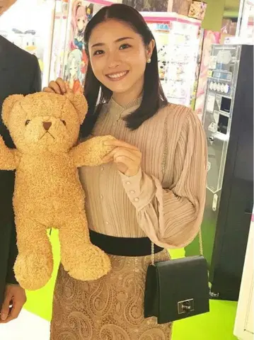 CELFORD 셀포드 이시하라 사토미 착용 페이즐리 레이스 타이트 스커트