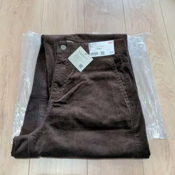 새상품 유니클로 코듀로이 커브 팬츠 긴 길이 브라운 L