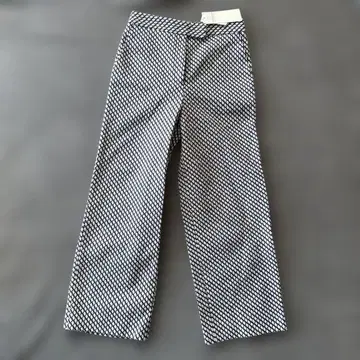 미사용 새상품 TOMORROWLAND 팬츠