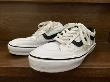 Vans 화이트 블랙 스니커즈