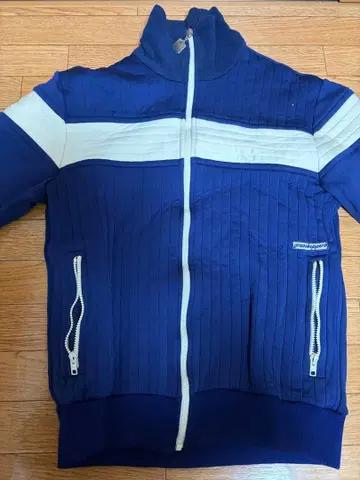 grasshoppers 네이비 스트라이프 저지