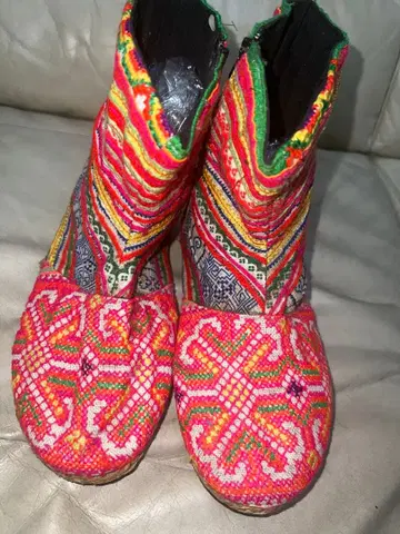 새상품 몽족 자수 원단 숏부츠