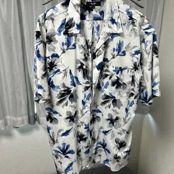 꽃무늬 반팔 셔츠 화이트/블루/그레이