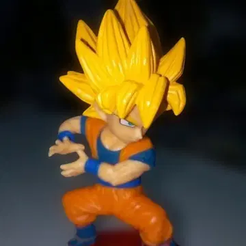 53 드래곤볼 월드 컬렉션 초사이어인 손오공 에네르기파