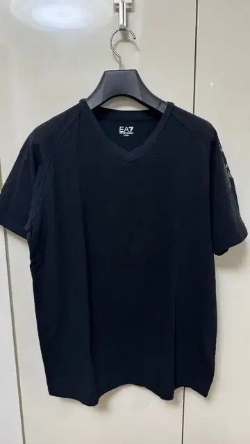 EMPORIO ARMANI 아르마니 남성용 T셔츠 273205