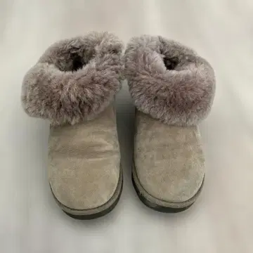 EMU 숏 기장 어그 부츠