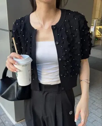 새상품급 카프리슈 레마쥬 도트 반팔 가디건 가디건