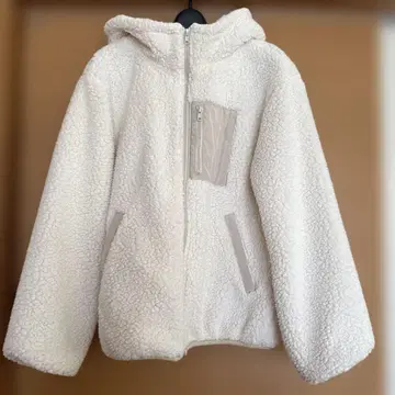 as know as 플리스 자켓 화이트