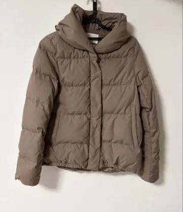 오페크 도트 클립 뮬러 다운 다운 자켓 숏 기장