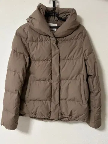 오페크 도트 클립 뮬러 다운 다운 자켓 숏 기장