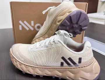 트레일 러닝화 노멀 24.5cm 여성용