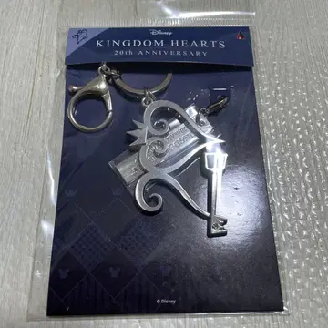 킹덤 하츠 20th Anniversary 메탈 키링