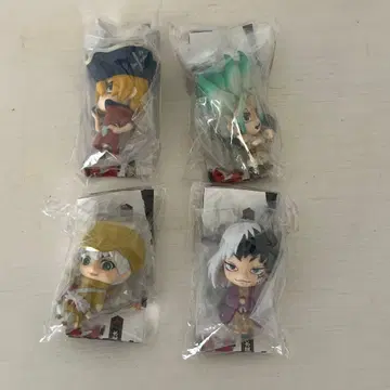 Dr.STONE 캡슐 피규어 컬렉션