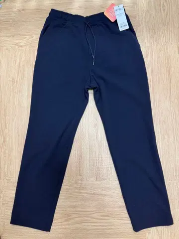 [ 미사용 새상품 ] 현행 모델 앙피로 팬츠 웜 팬츠 L 사이즈