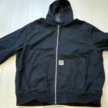 블랙 후드 부착 자켓 ( 스노우보드 의류 )