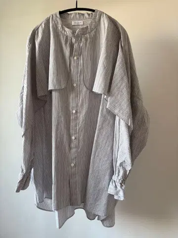 near nippon 니아니폰 스트라이프 패턴 오버 사이즈 셔츠