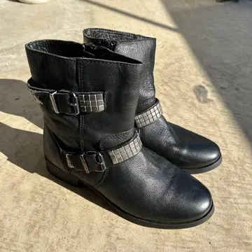 ZARA 스터드 부츠 그런지 y2k