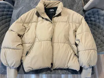 ZARA 베이지 다운 자켓 M 사이즈