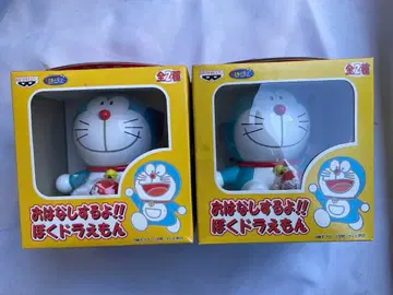 이야기하는 나! 도라에몽 피규어 2개