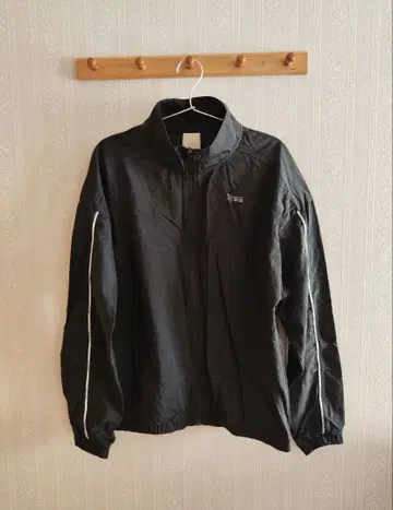 Reebok 상하의 세트