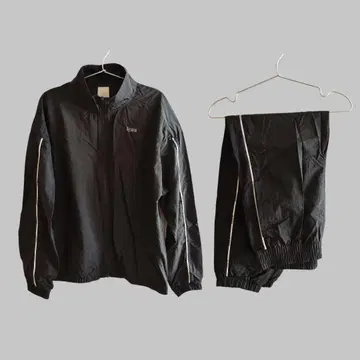 Reebok 상하의 세트