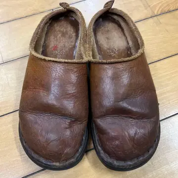 브라운 가죽 슬립온 샌들 24.5cm